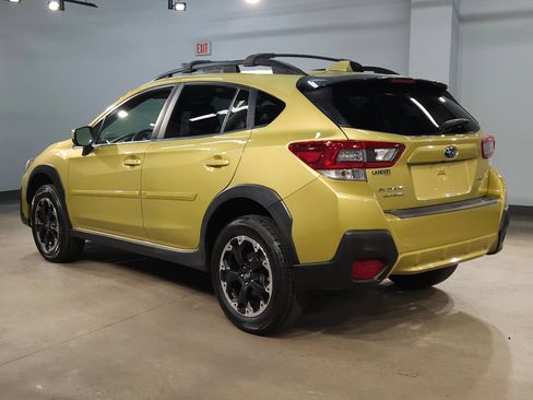 Used 2021 Subaru Crosstrek 2.0i Premium AWD/4WD image 5