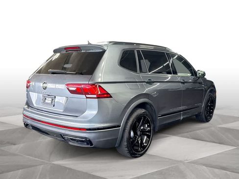 Certified 2023 Volkswagen Tiguan SE R-Line FWD image 8