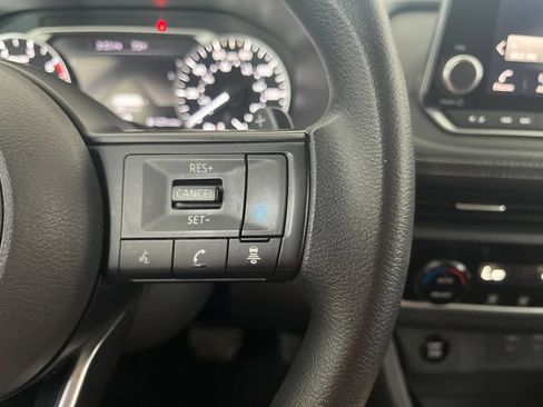 Used 2024 Nissan Rogue SV AWD/4WD image 59