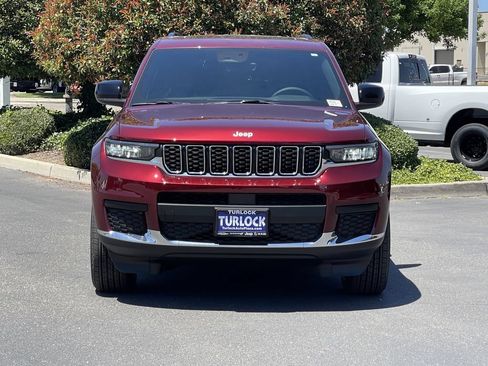 New 2026 Jeep Grand Cherokee L 4WD image 2