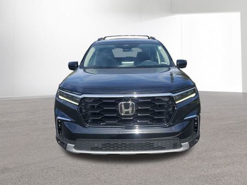 Used 2023 Honda Pilot Elite image 16