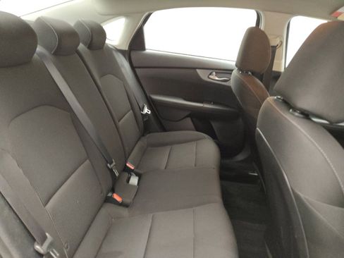 Used 2021 Kia Forte LXS FWD image 19