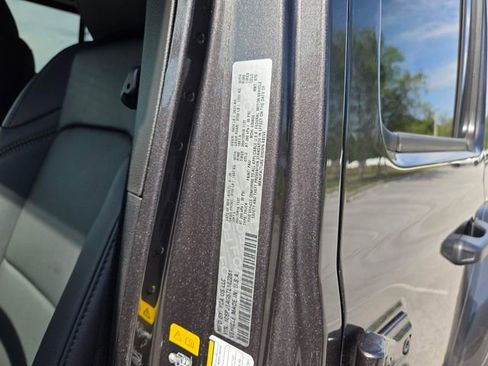 New 2026 Jeep Gladiator Sport AWD/4WD image 21