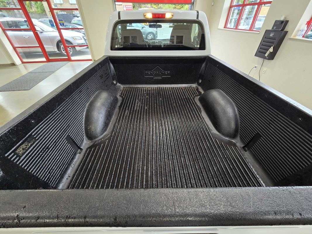 Used 2012 Chevrolet Colorado W/T RWD image 20