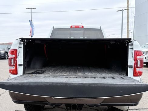 Used 2022 RAM 3500 Limited w/ Cold Weather Group image 7