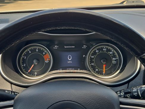 Used 2020 Jeep Cherokee Limited FWD image 20