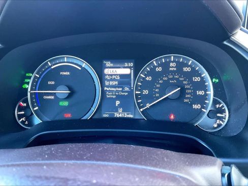 Used 2017 Lexus RX 450h AWD image 25