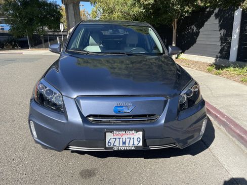 Used 2012 Toyota RAV4 EV image 6