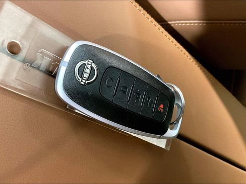 New 2026 Nissan Rogue Platinum w/ Platinum Premium Package image 34