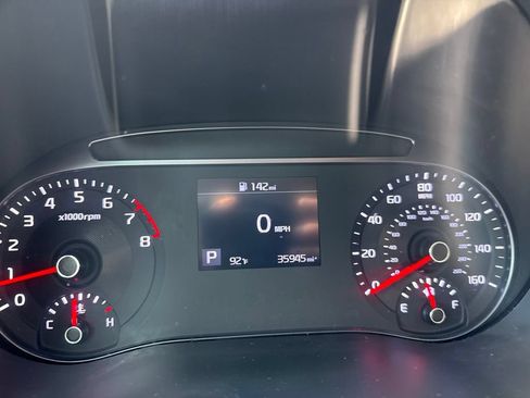 Used 2022 Kia Soul LX FWD image 42
