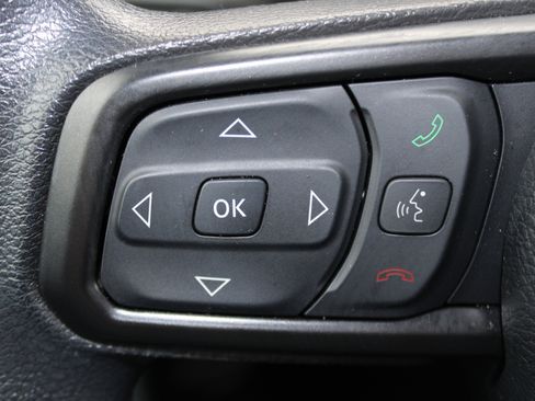 Used 2023 Jeep Wrangler Sport image 16