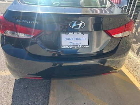Used 2012 Hyundai Elantra GLS w/ Comfort Pkg 2 FWD image 3