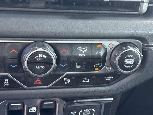 Certified 2024 Jeep Wrangler Unlimited Rubicon 4xe w/ Safety Group AWD/4WD image 31