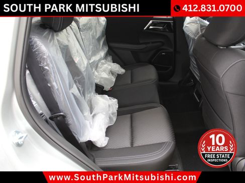 New 2026 Mitsubishi Outlander ES AWD/4WD image 16