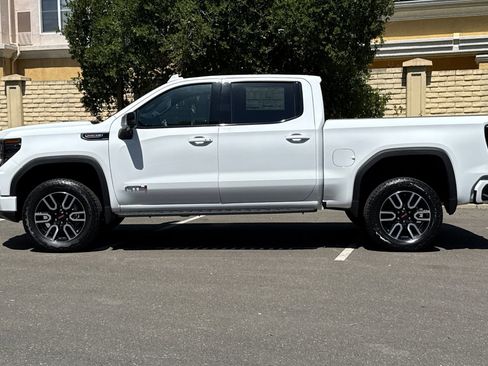 New 2026 GMC Sierra 1500 AT4 AWD/4WD image 8