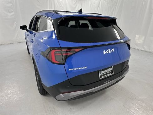 New 2026 Kia Sportage EX image 5