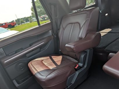 Used 2024 Ford Expedition Limited