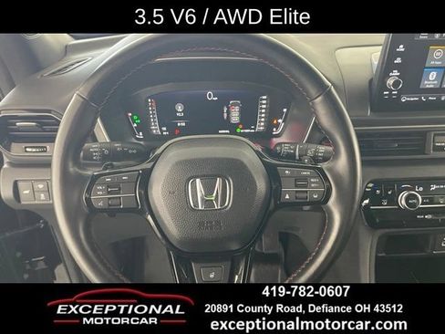 Used 2024 Honda Pilot Elite image 37