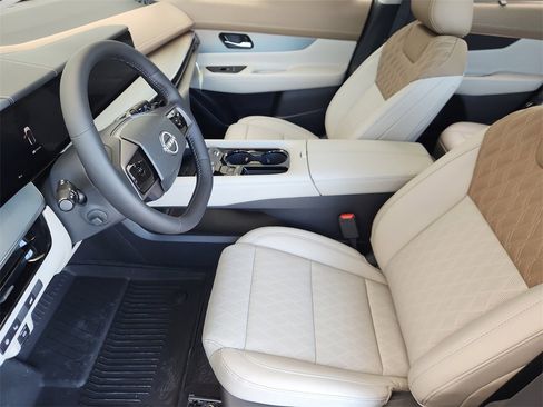 New 2026 Nissan Murano Platinum image 8