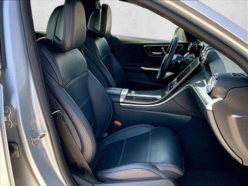 Certified 2022 Mercedes-Benz C 300 4MATIC Sedan image 9