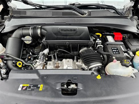 Used 2023 Jeep Compass Limited w/ Elite Group for (Red) Edition image 13