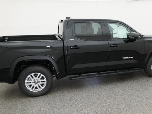 New 2026 Toyota Tundra SR5 RWD image 32