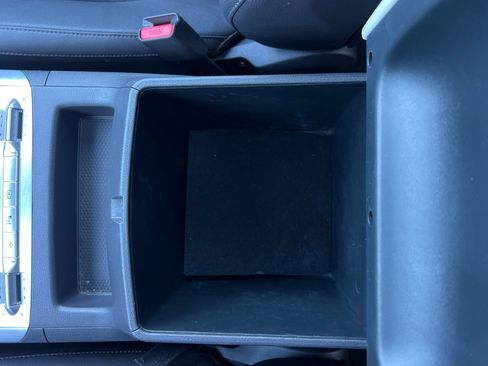 Used 2024 Kia Carnival SX Prestige image 33