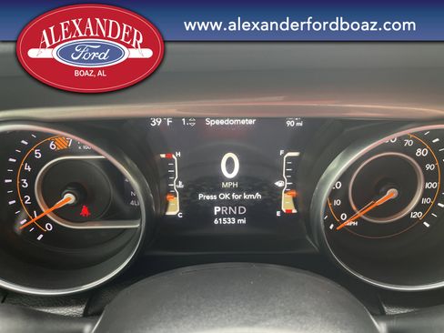 Used 2019 Jeep Wrangler Unlimited Sahara w/ Safety Group image 25