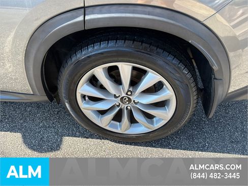 Used 2020 INFINITI QX50 Luxe image 24