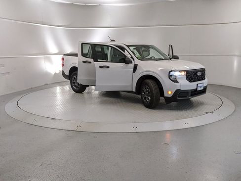 New 2026 Ford Maverick XLT image 7