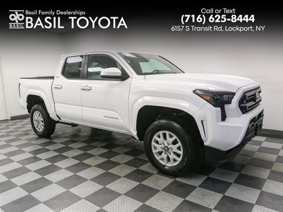 New 2025 Toyota Tacoma SR5