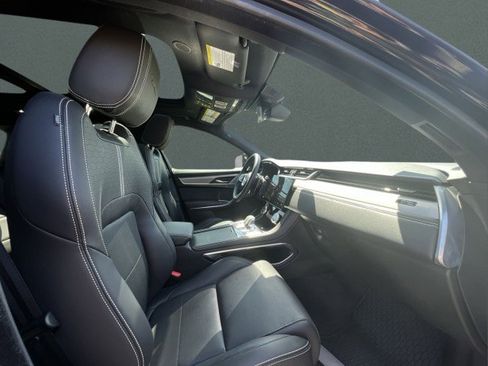 Used 2025 Jaguar F-PACE R-Dynamic S image 23
