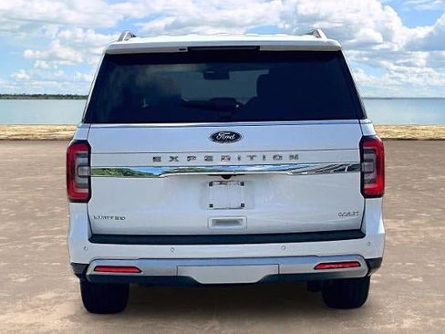 Used 2022 Ford Expedition Max Limited RWD image 5