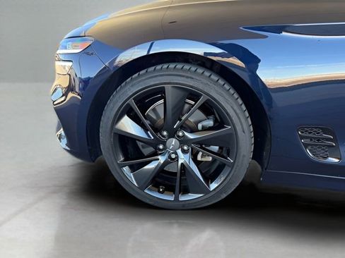 Used 2023 Genesis G70 3.3T w/ Sport Advanced Package image 12