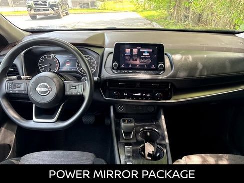 Certified 2023 Nissan Rogue SV FWD image 8