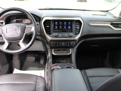 Used 2023 GMC Acadia Denali w/ Denali Technology Package AWD/4WD image 28