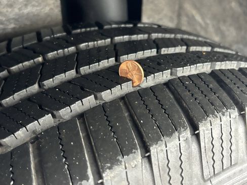 Used 2023 Volkswagen Atlas SE image 15