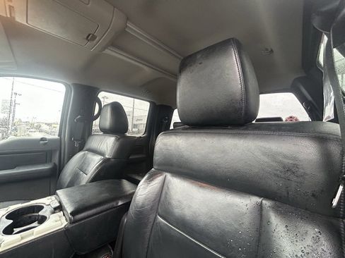 Used 2005 Ford F150 XLT image 14