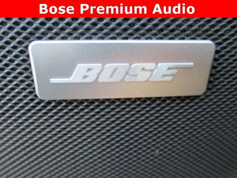 Certified 2022 GMC Sierra 1500 SLT w/ SLT Convenience Package image 19