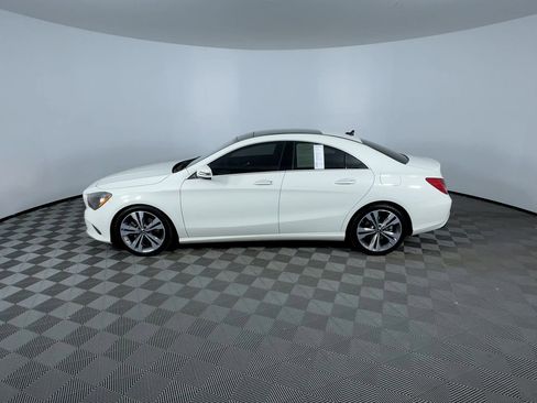 Used 2018 Mercedes-Benz CLA 250 4MATIC image 5