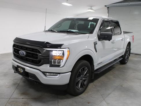 Used 2023 Ford F150 XLT w/ Equipment Group 302A High AWD/4WD image 4