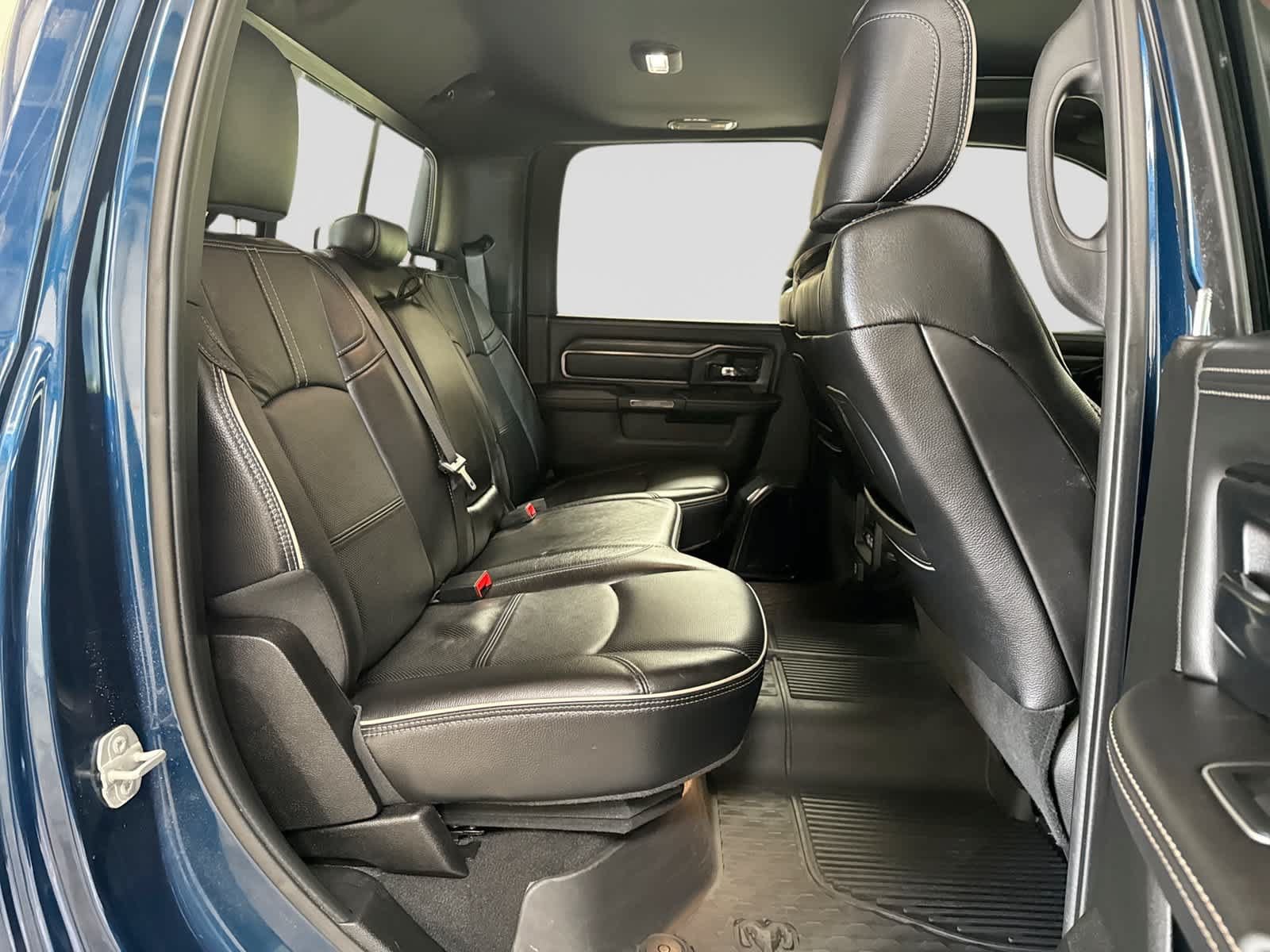 Used 2024 RAM 2500 Limited AWD/4WD image 26