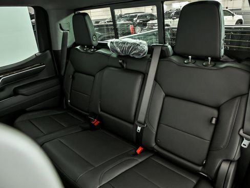 New 2026 GMC Sierra 1500 Elevation w/ Elevation Premium Package AWD/4WD image 10