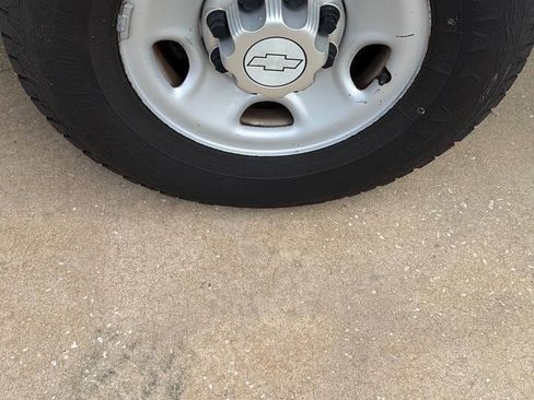 Used 2014 Chevrolet Express 2500 RWD image 52