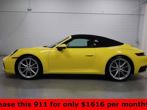 Certified 2022 Porsche 911 Carrera image 2