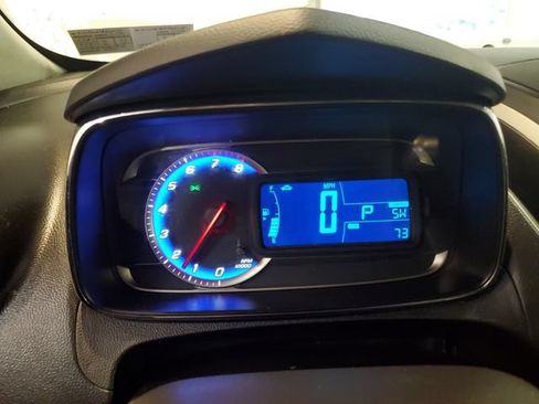 Used 2015 Chevrolet Trax LT w/ LT Sun and Sound Package AWD/4WD image 17