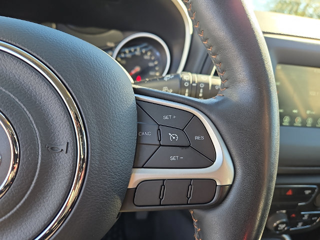 Used 2019 Jeep Compass Latitude w/ Popular Equipment Group AWD/4WD image 22