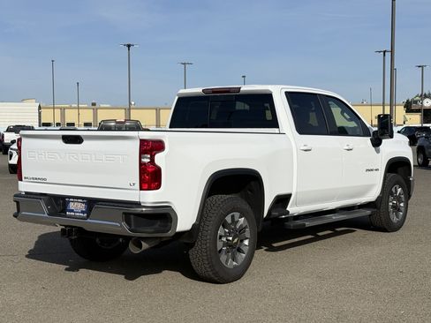 New 2026 Chevrolet Silverado 2500 LT image 5