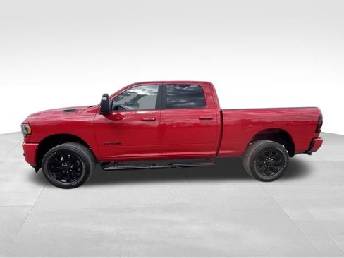 Used 2024 RAM 2500 Big Horn w/ Night Edition image 16
