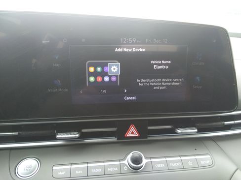 Used 2024 Hyundai Elantra SEL image 20
